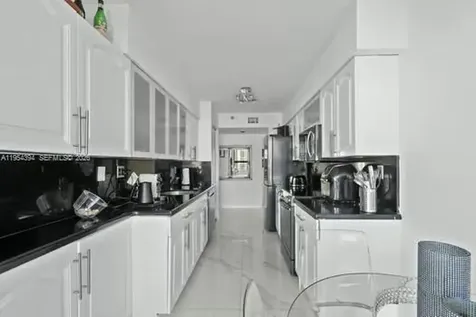 19195 NE 36th Court Aventura FL 33180
