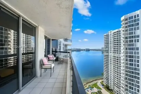 19195 NE 36th Court Aventura FL 33180
