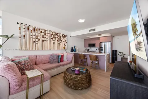 888 Biscayne Boulevard Miami FL 33132