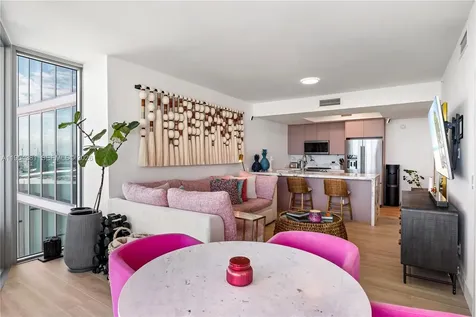 888 Biscayne Boulevard Miami FL 33132
