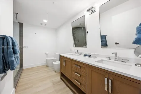 888 Biscayne Boulevard Miami FL 33132