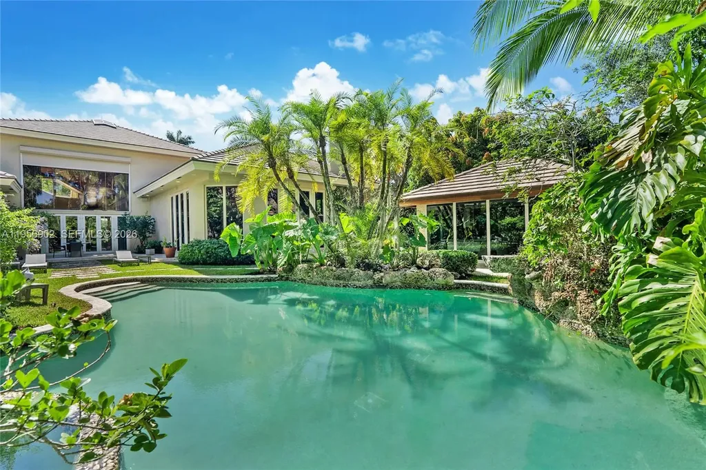 21034 Rosedown Court Boca Raton FL 33433