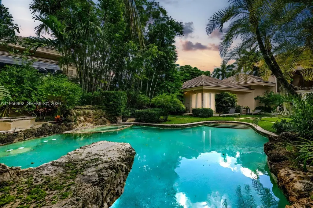 21034 Rosedown Court Boca Raton FL 33433