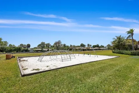 7900 Camino Circle Miami FL 33143