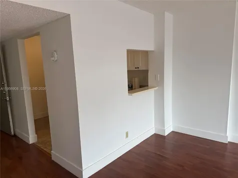 7900 Camino Circle Miami FL 33143