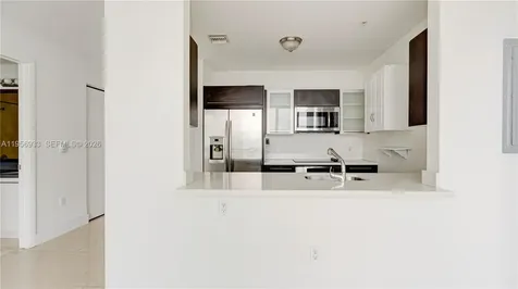 90 SW 3rd Street Miami FL 33130