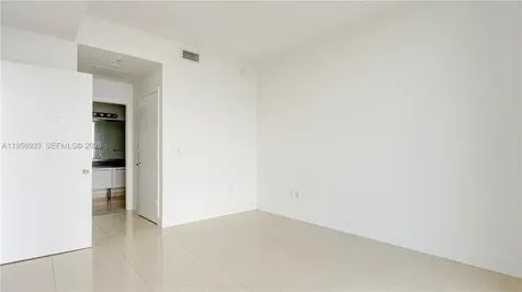 90 SW 3rd Street Miami FL 33130