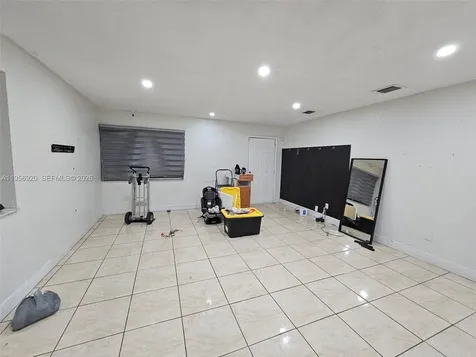2282 NW 152nd Street Miami Gardens FL 33054