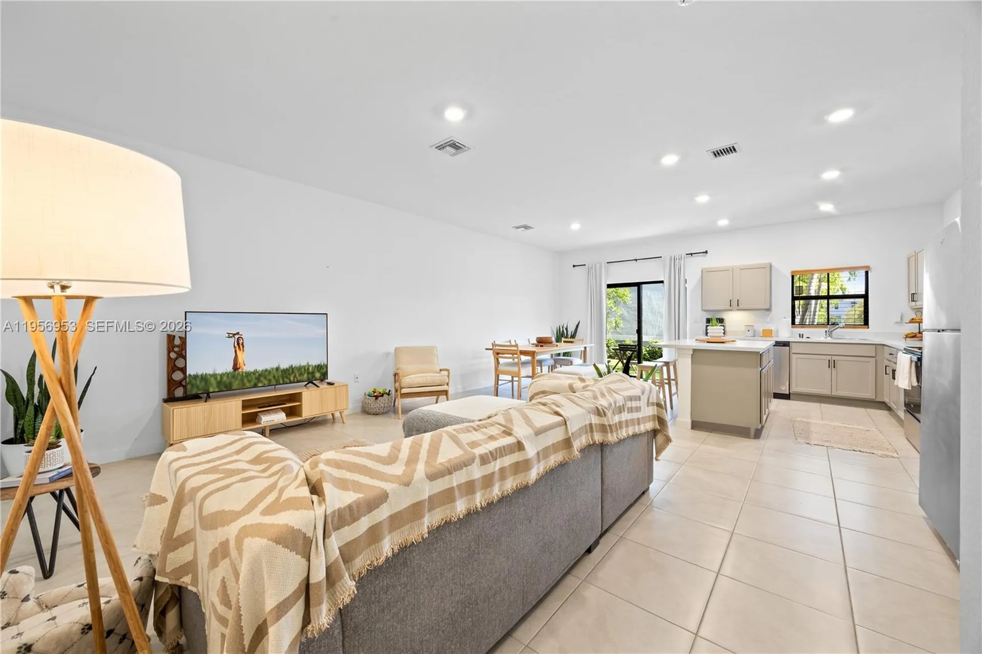 369 NW 8th Court Pompano Beach FL 33060