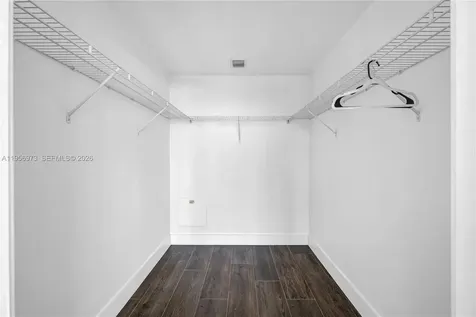 888 Biscayne Boulevard Miami FL 33132