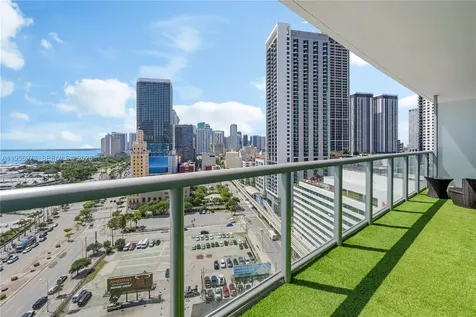 888 Biscayne Boulevard Miami FL 33132
