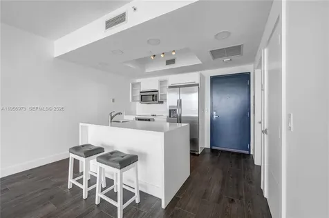 888 Biscayne Boulevard Miami FL 33132