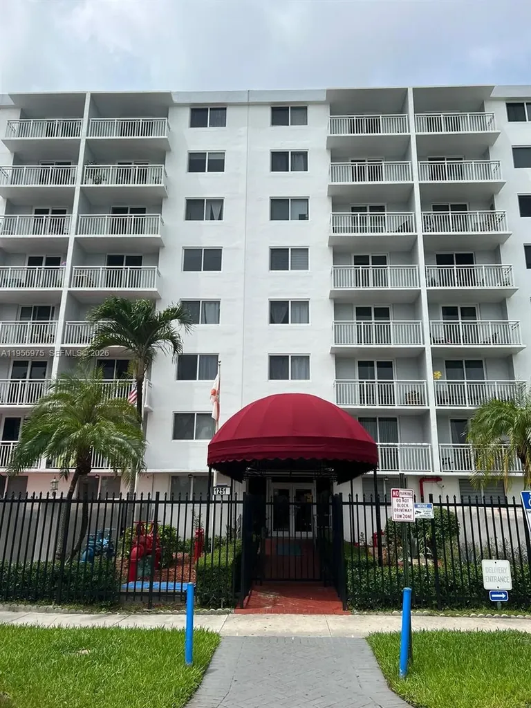 1251 NE 108th Street Miami FL 33161