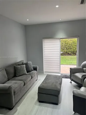 4746 Lago Vista Drive Coconut Creek FL 33073