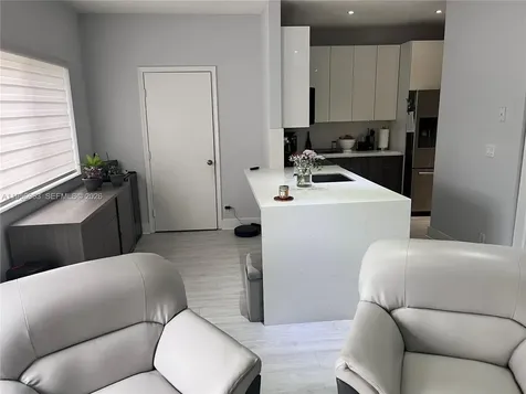 4746 Lago Vista Drive Coconut Creek FL 33073