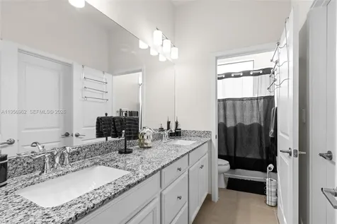 10933 SW 232nd Terrace Homestead FL 33032