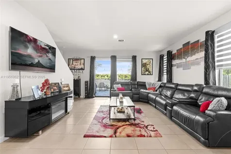 10933 SW 232nd Terrace Homestead FL 33032