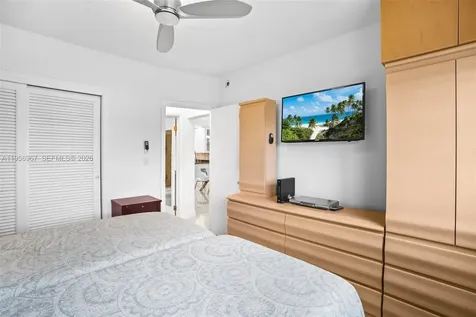 2500 Diana Drive Hallandale Beach FL 33009