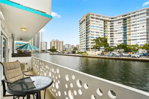 2500 Diana Drive Hallandale Beach FL 33009