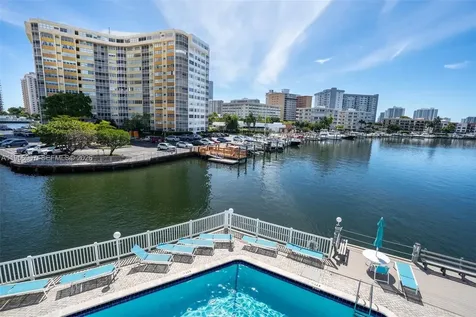 2500 Diana Drive Hallandale Beach FL 33009