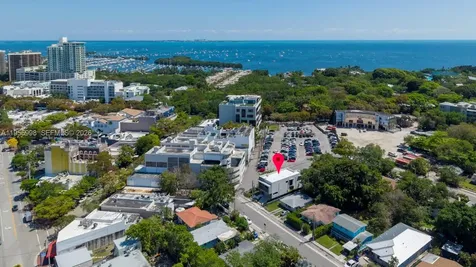 3200 Thomas Avenue Miami FL 33133