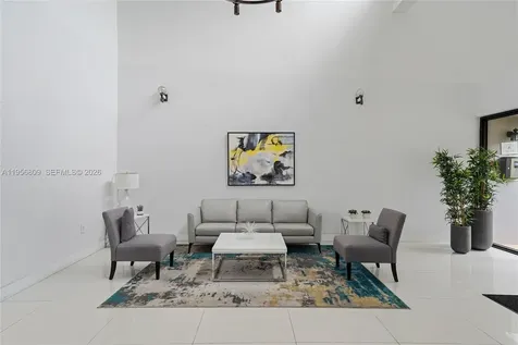 200 Lakeview Drive Weston FL 33326