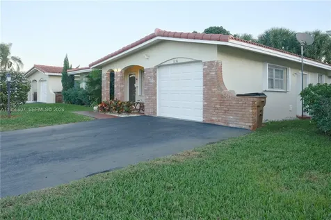 1236 NW 43rd Street Deerfield Beach FL 33064