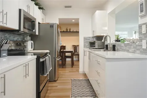 1236 NW 43rd Street Deerfield Beach FL 33064