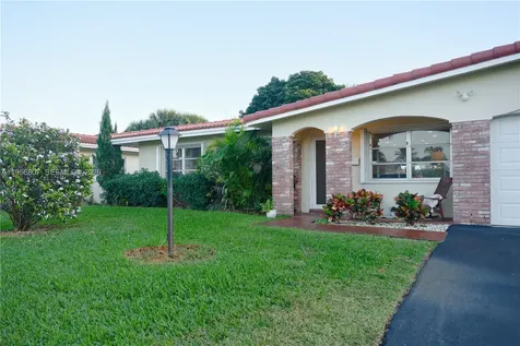 1236 NW 43rd Street Deerfield Beach FL 33064