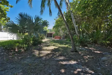 123 S Sewalls Point Road Sewalls Point FL 34996