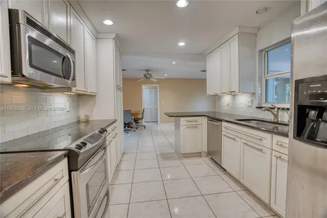 123 S Sewalls Point Road Sewalls Point FL 34996