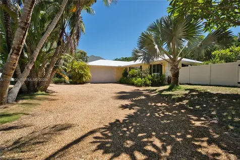 123 S Sewalls Point Road Sewalls Point FL 34996