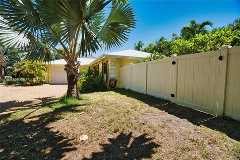 123 S Sewalls Point Road Sewalls Point FL 34996