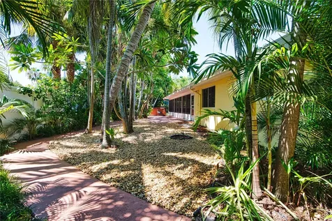 123 S Sewalls Point Road Sewalls Point FL 34996