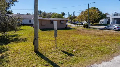 536 NW 16th Avenue Fort Lauderdale FL 33311