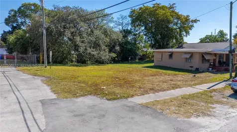 536 NW 16th Avenue Fort Lauderdale FL 33311