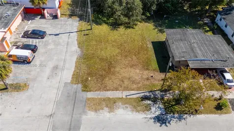 536 NW 16th Avenue Fort Lauderdale FL 33311