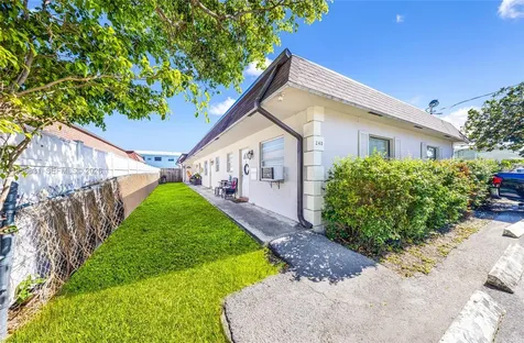 240 SE 9th Avenue Pompano Beach FL 33060
