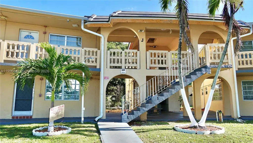 20311 NE 2nd Avenue Miami FL 33179