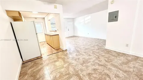 20311 NE 2nd Avenue Miami FL 33179