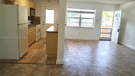 20311 NE 2nd Avenue Miami FL 33179
