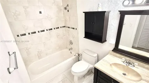 20311 NE 2nd Avenue Miami FL 33179