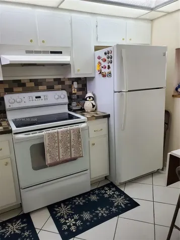 9360 Sunrise Lakes Boulevard Sunrise FL 33322