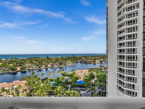 21200 Point Place Aventura FL 33180