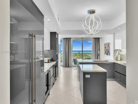 21200 Point Place Aventura FL 33180