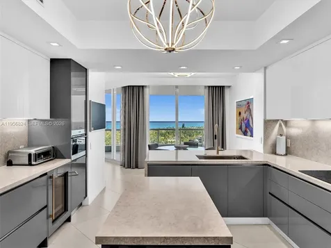 21200 Point Place Aventura FL 33180