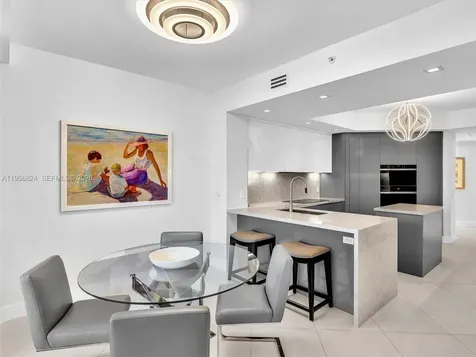 21200 Point Place Aventura FL 33180