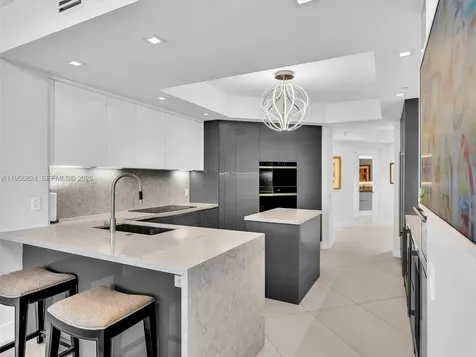 21200 Point Place Aventura FL 33180