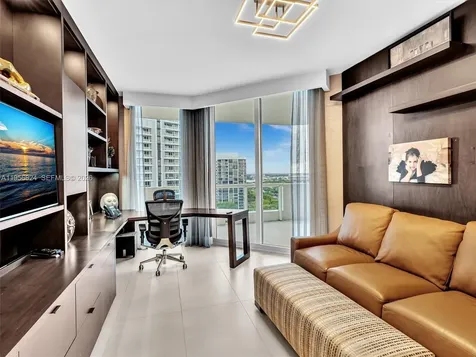 21200 Point Place Aventura FL 33180