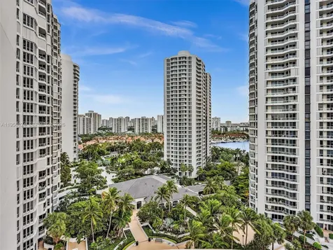 21200 Point Place Aventura FL 33180